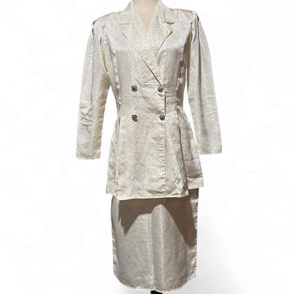 Vintage Cream Skirt Set